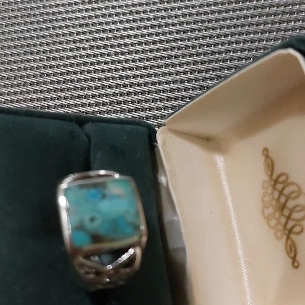 N/A turquoise ring